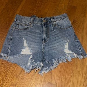 Cute jean shorts from Kendall and Kylie